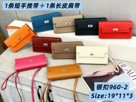 Picture of Hermes Handbags _SKUfw241356304fw